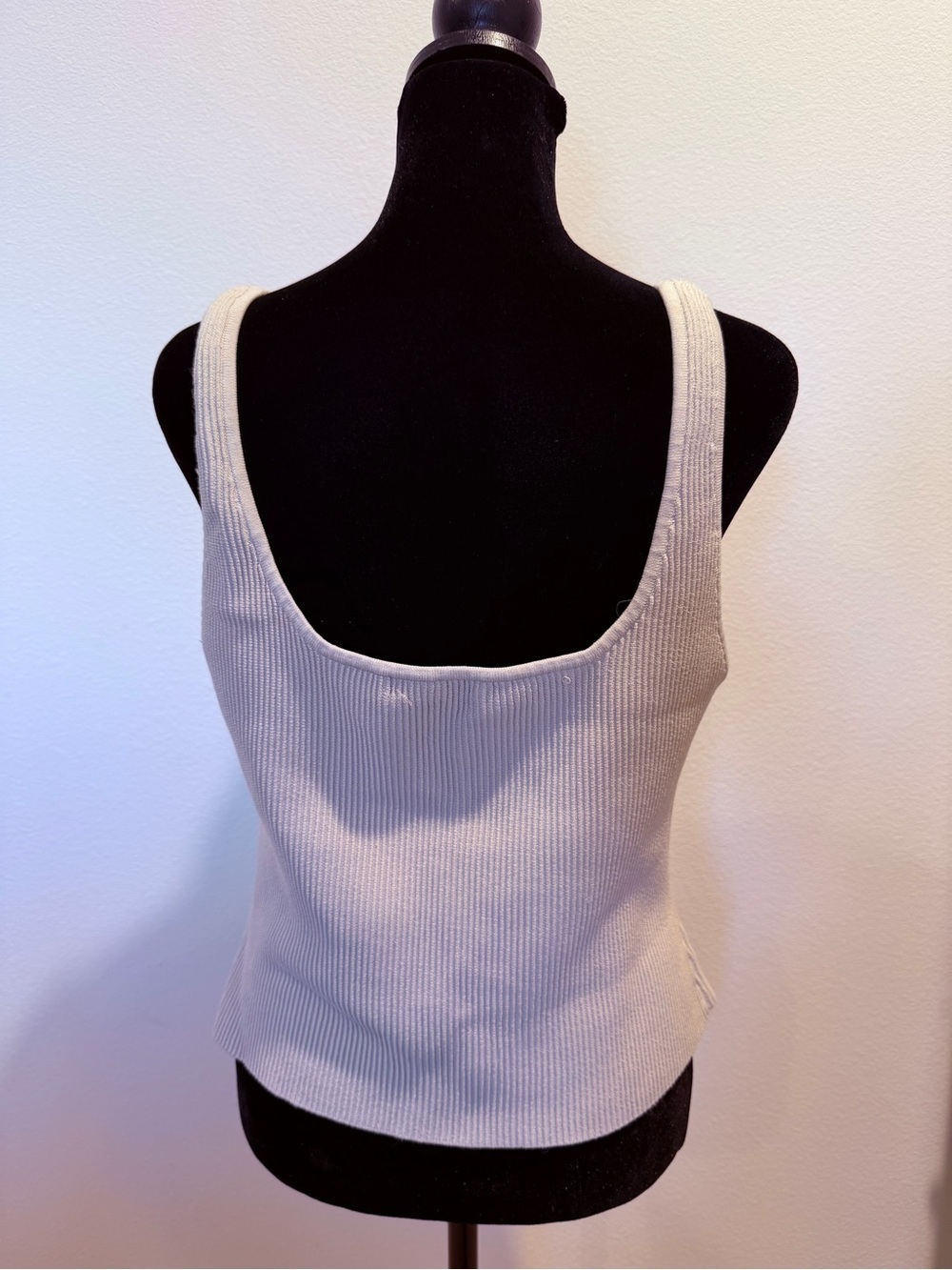 Babaton Ribbed Square-Neck Tank - Picture 8 of 11